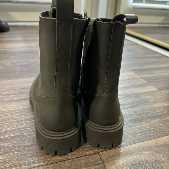 Zara green LEATHER LACE-UP FLAT
ANKLE BOOTS - Picture 11 of 12
